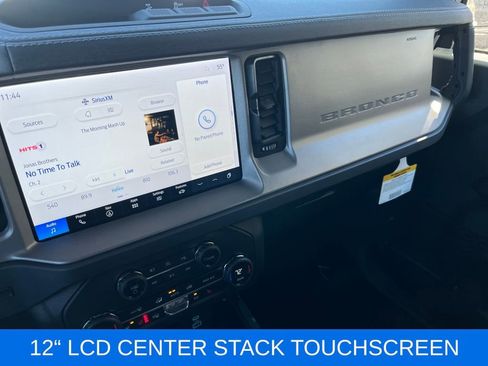 New 2025 Ford Bronco Outer Banks image 12