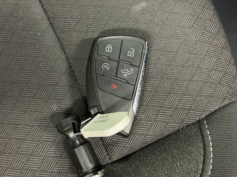 Certified 2022 GMC Sierra 1500 SLE image 26