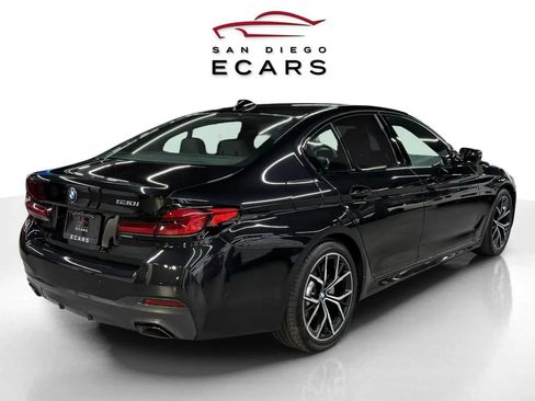 Used 2021 BMW 530i 530i Sedan 4D w/ M Sport Package image 5