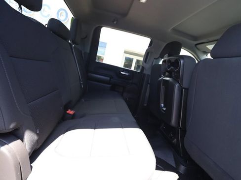 Used 2022 Chevrolet Silverado 2500 Custom w/ Custom Convenience Package AWD/4WD image 23