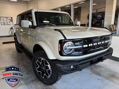 New 2025 Ford Bronco Outer Banks