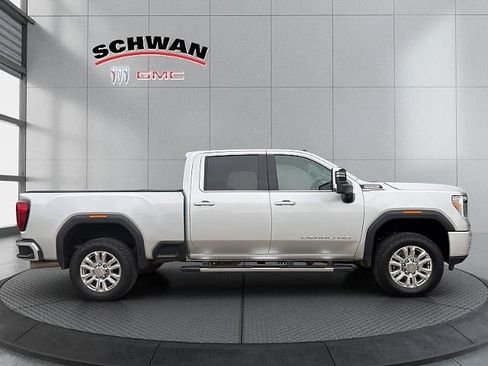 Used 2022 GMC Sierra 2500 Denali AWD/4WD image 3