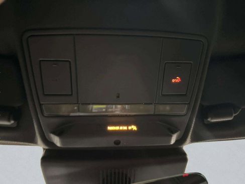 Used 2018 Jaguar F-TYPE Coupe image 35