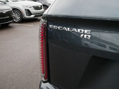 New 2025 Cadillac Escalade IQ Sport 1 image 15