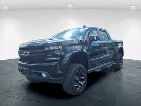 Used 2020 Chevrolet Silverado 1500 RST AWD/4WD image 3
