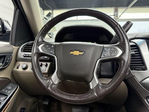 Used 2017 Chevrolet Suburban Premier image 16