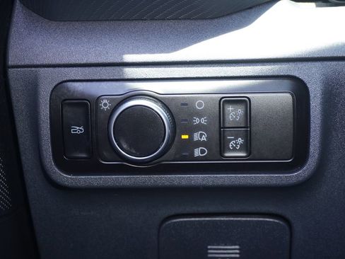 Used 2025 Ford Mustang Convertible RWD image 14
