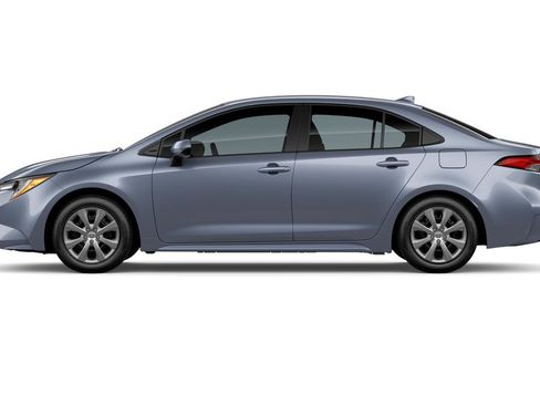 Used 2026 Toyota Corolla LE FWD image 4