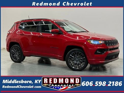 Used 2023 Jeep Compass Limited AWD/4WD image 1