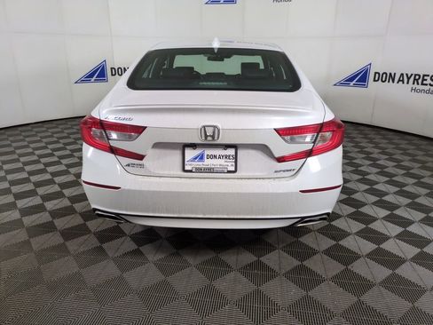 Used 2020 Honda Accord Sport image 4