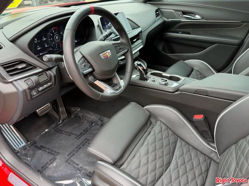 Used 2024 Cadillac CT4 V Blackwing w/ Driver Assist Package RWD image 21