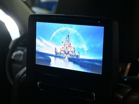 Used 2011 Cadillac SRX Premium image 34