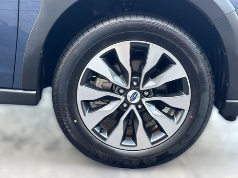 Used 2024 Subaru Outback Limited AWD/4WD image 13