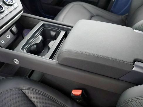 Used 2023 Land Rover Defender 90 S image 73