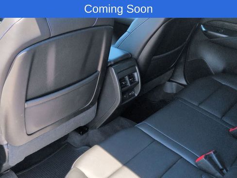 Used 2024 Cadillac XT4 Sport w/ Cold Weather Package AWD/4WD image 18