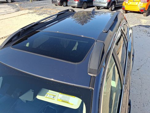 Certified 2025 Subaru Outback Limited image 11