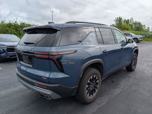 Used 2024 Chevrolet Traverse Z71 AWD/4WD image 10