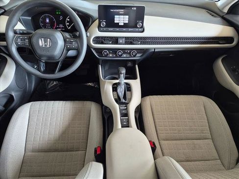 Certified 2023 Honda HR-V LX image 16