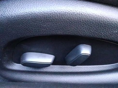 Used 2022 Chevrolet Camaro LT w/ RS Package image 16