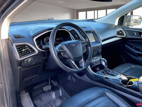 Used 2018 Ford Edge SEL w/ Equipment Group 201A image 17
