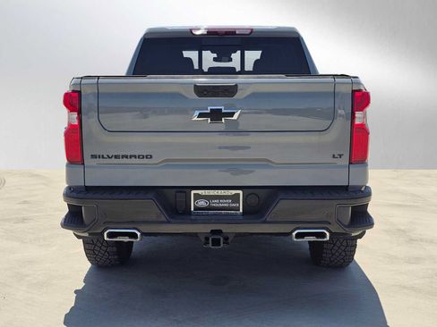 Used 2024 Chevrolet Silverado 1500 LT Trail Boss w/ Convenience Package II AWD/4WD image 5
