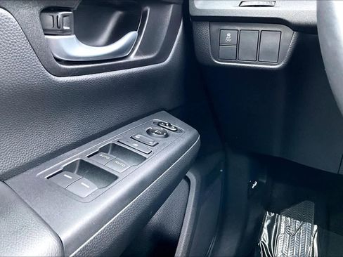 Used 2024 Honda CR-V Sport image 32
