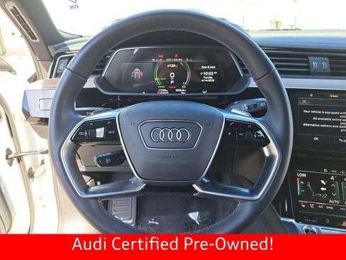 Certified 2024 Audi Q8 e-tron Premium Plus w/ Premium Plus Package AWD/4WD image 19