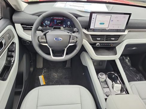 New 2026 Ford Explorer Platinum w/ LUX Leather Package AWD/4WD image 18