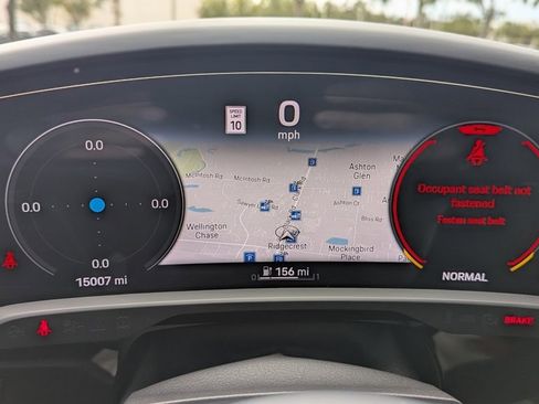 Used 2024 Porsche Taycan GTS w/ Premium Package image 28