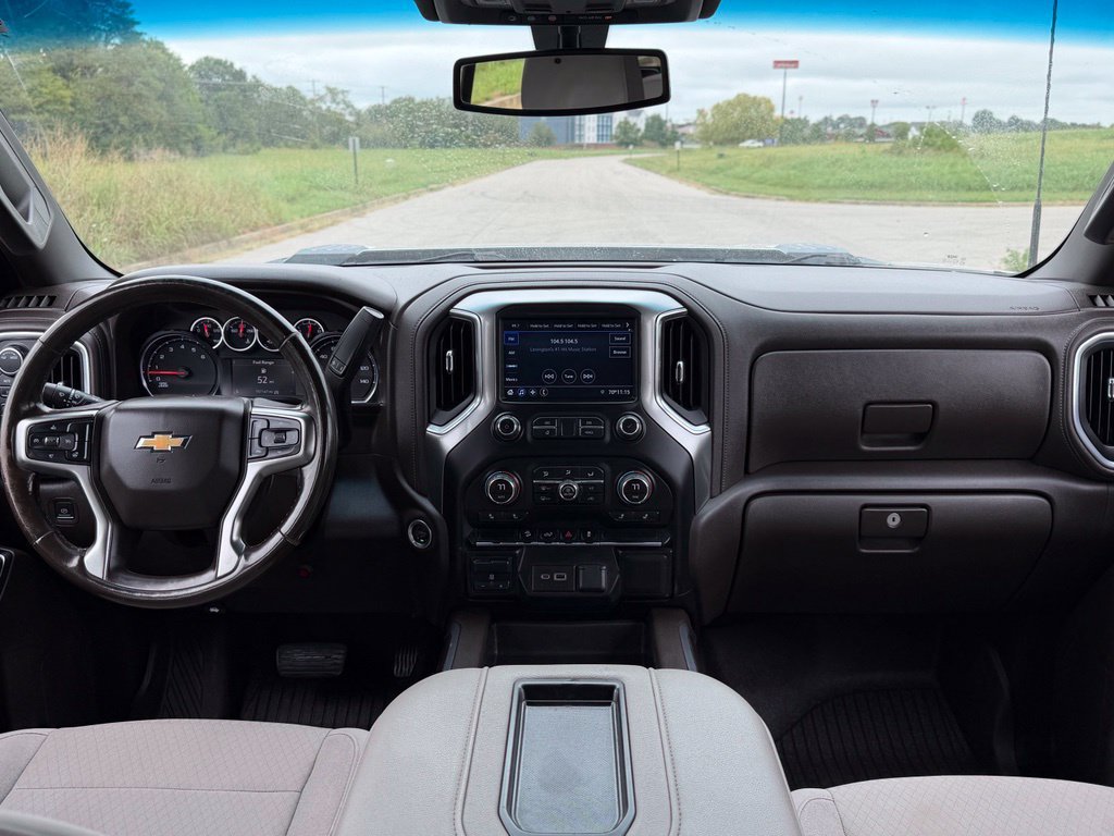 Used 2022 Chevrolet Silverado 2500 LT w/ Convenience Package AWD/4WD image 17