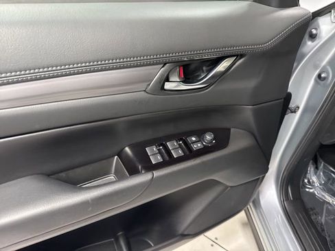 Used 2023 MAZDA CX-5 AWD 2.5 S w/ Select Package image 11