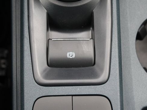 New 2026 Ford Maverick XL AWD/4WD image 34