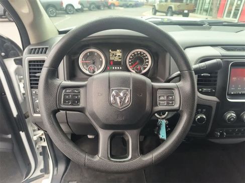 Used 2017 RAM 2500 Tradesman w/ Chrome Appearance Group image 14