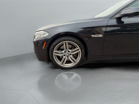 Used 2015 BMW 550i xDrive Sedan AWD/4WD image 34