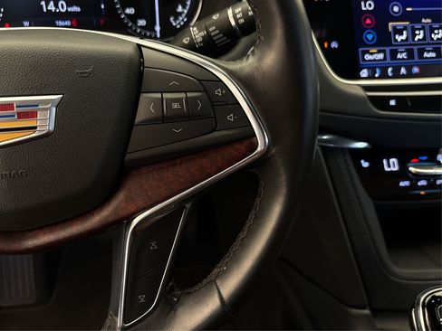 Used 2023 Cadillac XT5 Premium Luxury FWD image 30