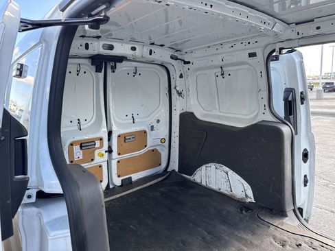 Used 2020 Ford Transit Connect XL image 18