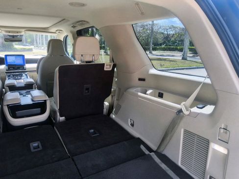 Used 2020 Lincoln Navigator Reserve w/ Equipment Group 201A Reserve RWD image 61