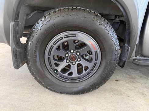 Used 2025 Nissan Frontier Pro-X RWD image 20