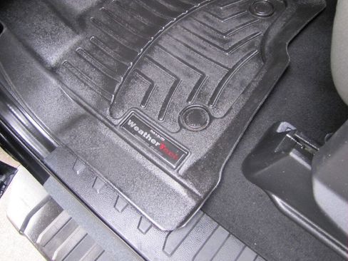 Used 2022 Ford F250 XL w/ STX Appearance Package image 17