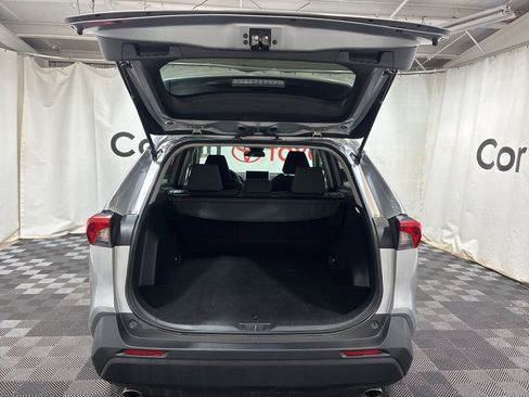 Used 2023 Toyota RAV4 XLE AWD/4WD image 15