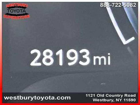 Used 2023 Toyota Corolla Cross XLE w/ Convenience Package AWD/4WD image 28