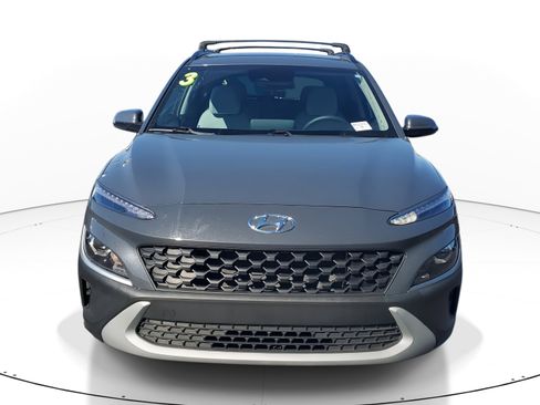 Used 2023 Hyundai Kona SEL image 2