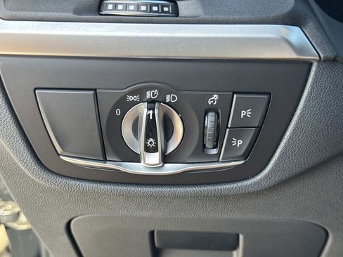 Used 2022 BMW X3 sDrive30i w/ Premium Package 2 (ZPA) image 32