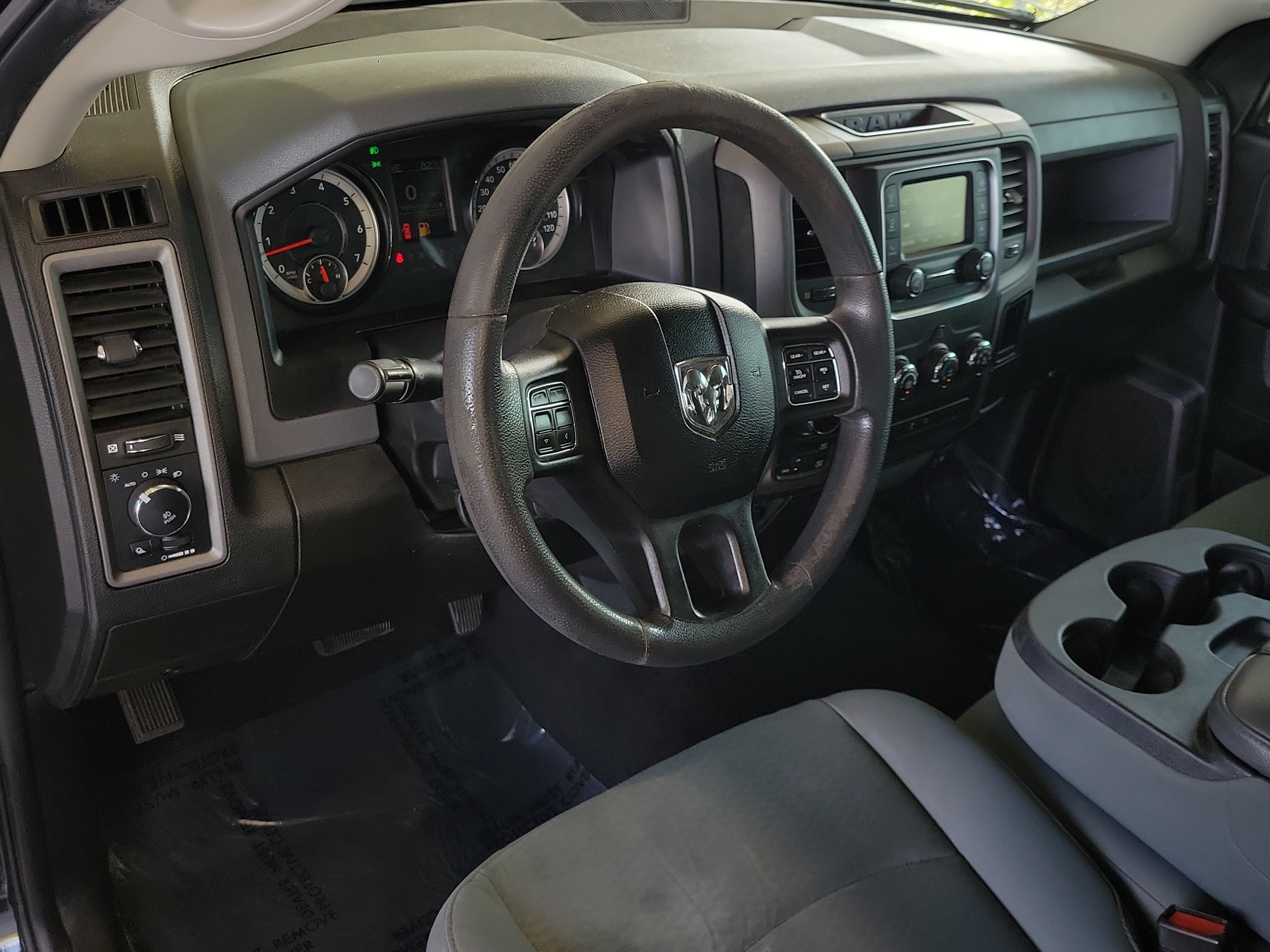 Used 2019 RAM 1500 Express AWD/4WD image 15