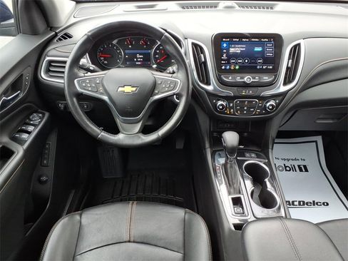 Used 2022 Chevrolet Equinox Premier image 9