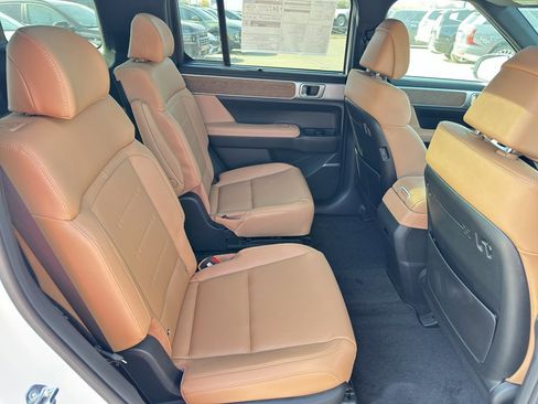 New 2026 Hyundai Santa Fe Limited AWD/4WD image 33