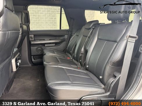 Used 2019 Ford Expedition XLT w/ Equipment Group 202A image 11
