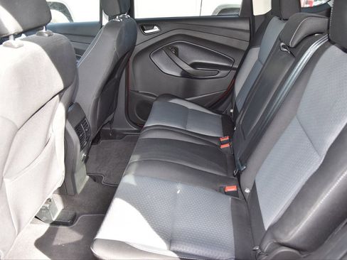 Used 2019 Ford Escape SE image 11