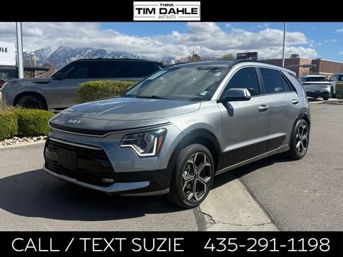 Used 2023 Kia Niro EX Touring FWD image 5
