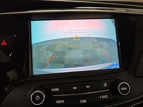 Used 2019 Buick Envision Essence AWD/4WD image 26
